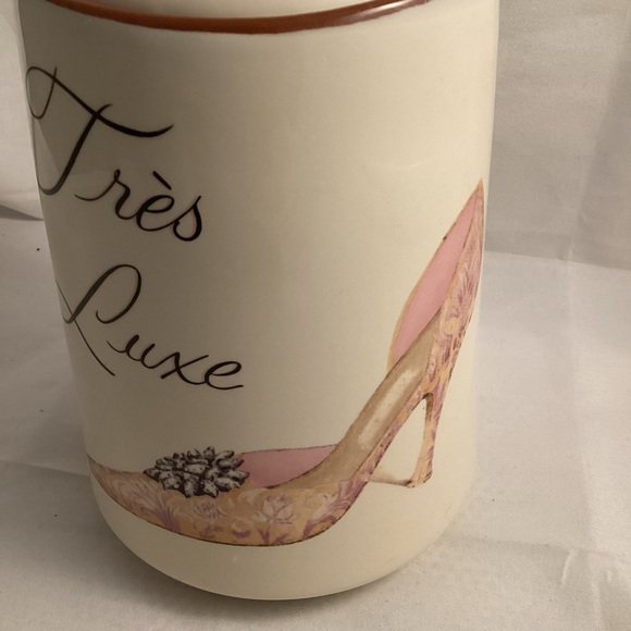 Très luxe ceramic jar with a lid - Picture 3 of 11